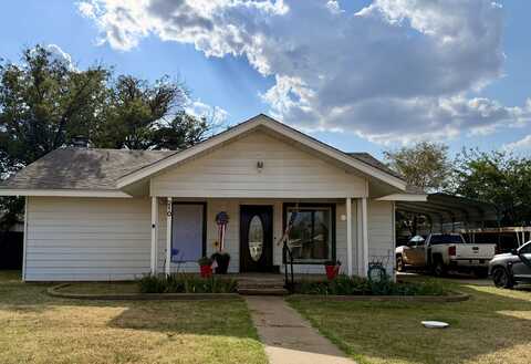210 S Grain Avenue, Crosbyton, TX 79322