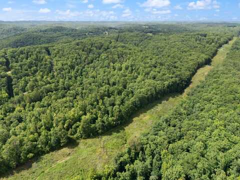 2401 Bell Point Road, Beattyville, KY 41311
