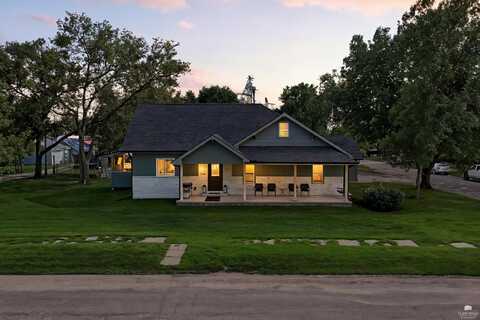 415 W Cedar, Riley, KS 66531