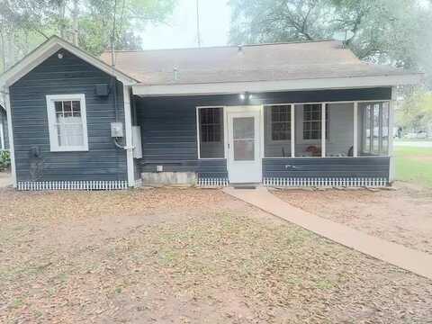 2824 5th Street, Bay City, TX 77414
