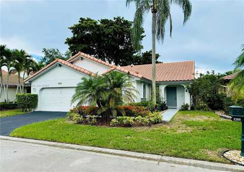 2208 Charleston, Weston, FL 33326