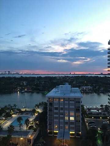 5601 Collins Ave, Miami Beach, FL 33140