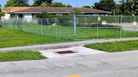2 Nw Ave, Hallandale Beach, FL 33009