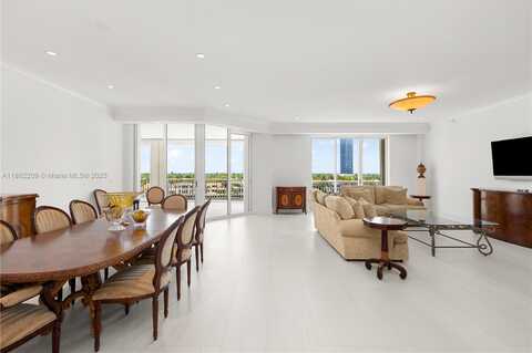 19925 NE 39th Pl, Aventura, FL 33180