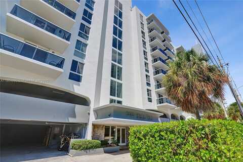 7928 West Dr, North Bay Village, FL 33141