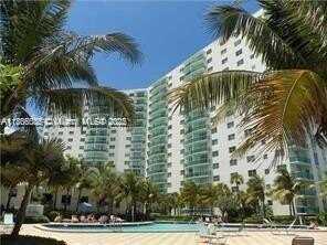 3001 S Ocean Dr, Hollywood, FL 33019