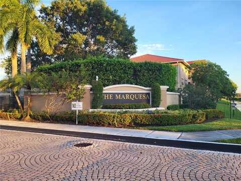 101 SW 117th Ave, Pembroke Pines, FL 33025