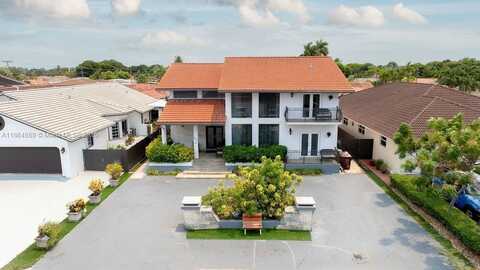 5875 W 3rd Ln, Hialeah, FL 33012