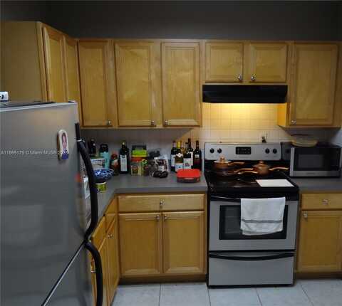 3725 S Ocean Dr, Hollywood, FL 33019
