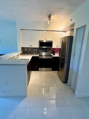 11040 SW 196th St, Cutler Bay, FL 33157