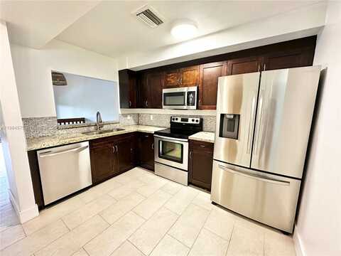 4245 S Pine Island Rd, Davie, FL 33328