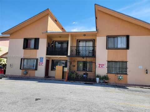 1760 W 60th St, Hialeah, FL 33012