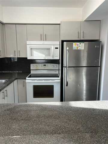 4165 SW 67th Ave, Davie, FL 33314