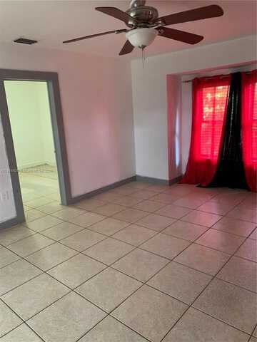 750 NW 118th St, Miami, FL 33168