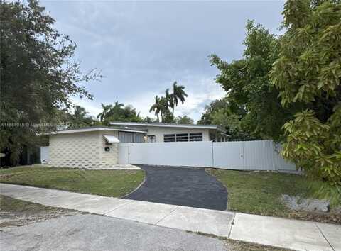 1022 NE 82nd Ter, Miami, FL 33138