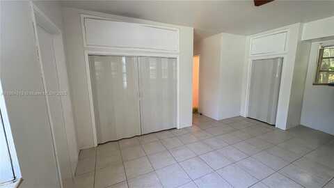 1022 NE 82nd Ter, Miami, FL 33138