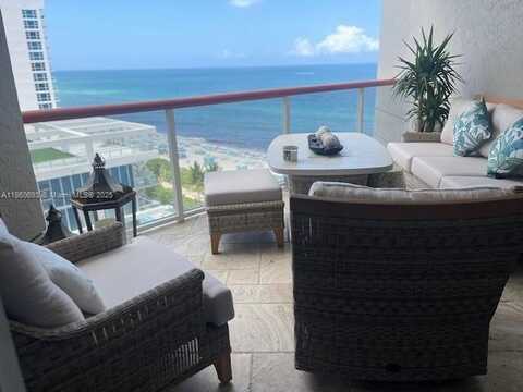 6767 Collins Ave, Miami Beach, FL 33141
