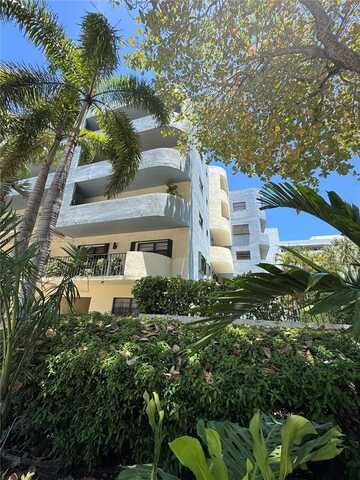 1250 Lincoln Rd, Miami Beach, FL 33139