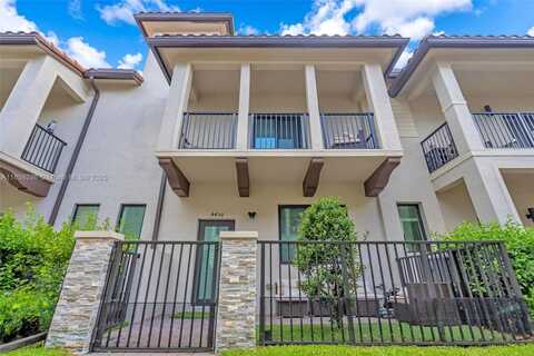 4450 NW 83rd Pkwy, Doral, FL 33166