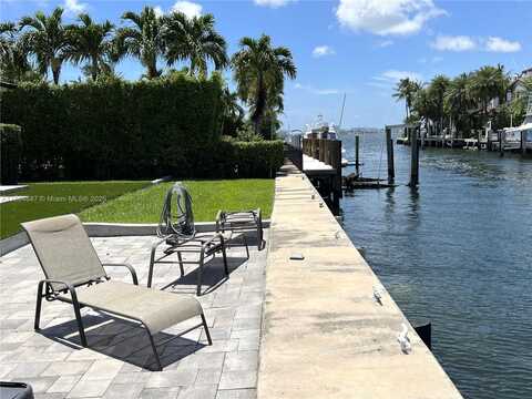 2062 NE 121st Rd, North Miami, FL 33181