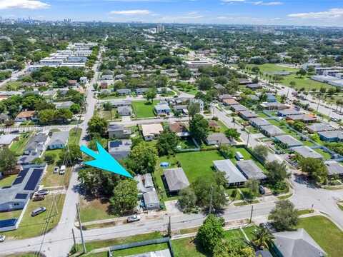2106 NW 70th St, Miami, FL 33147