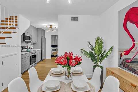 815 NW 30th St, Miami, FL 33127