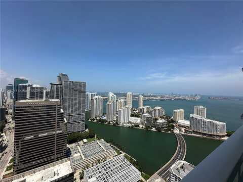 950 Brickell Bay Dr, Miami, FL 33131