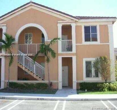 17720 NW 73rd Ave, Hialeah, FL 33015