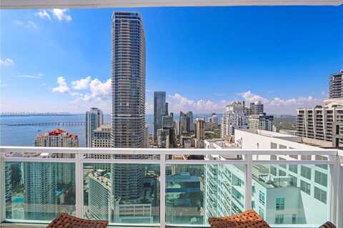 950 Brickell Bay Dr, Miami, FL 33131