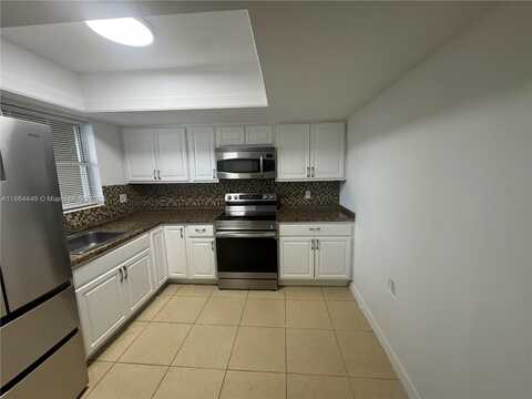 11930 NE 19th Dr, North Miami, FL 33181