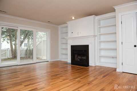 93 Tennyson Drive, Middlesex, NJ 08536