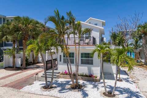 2302 AVENUE B, BRADENTON BEACH, FL 34217