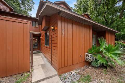 921 SW 57TH DRIVE, GAINESVILLE, FL 32607