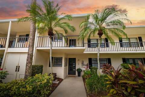7050 FAIRWAY BEND LANE, SARASOTA, FL 34243