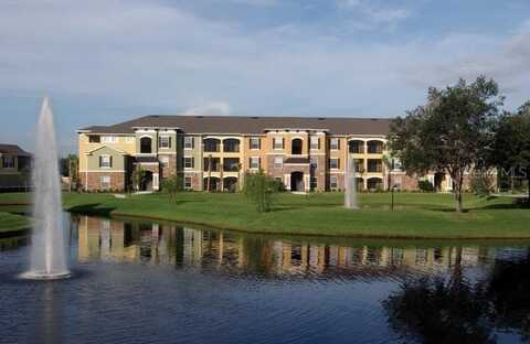 10125 COURTNEY PALMS BOULEVARD, TAMPA, FL 33619