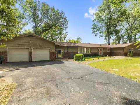 834 Homewood Dr, Madisonville, KY 42431