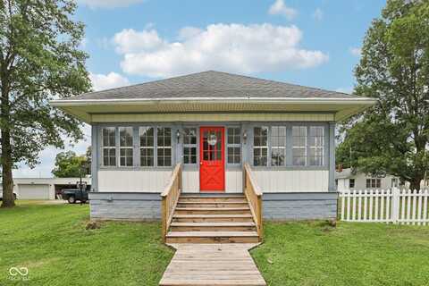 303 S Edgerton Street, Fairland, IN 46126