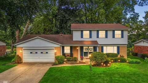37587 Palmar, Clinton Township, MI 48036