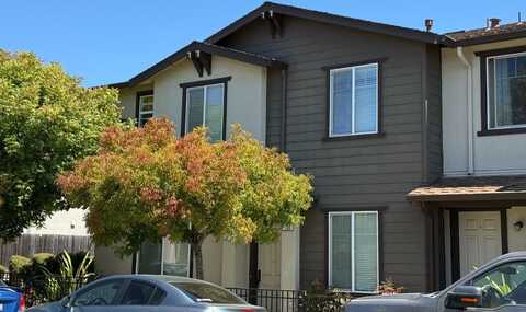 100 Vista Pointe DR, WATSONVILLE, CA 95076