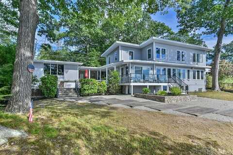 55 Colonial Road, Webster, MA 01570
