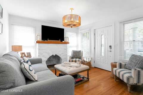 505 Jefferson Avenue, Avon by the Sea, NJ 07717
