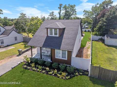 8 Woodrow Street, Oakhurst, NJ 07755