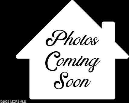 32 Brookwood Parkway, Jackson, NJ 08527