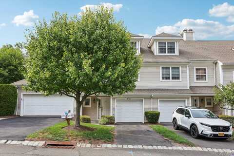 27 Crystal Hill Drive, Pomona, NY 10970