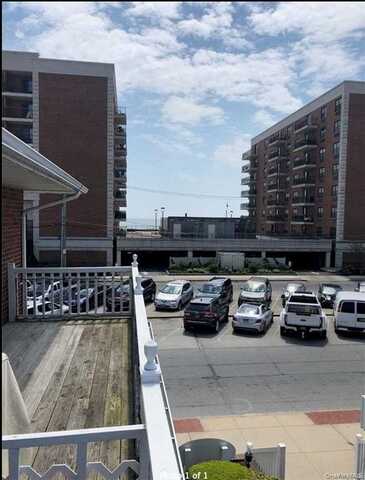 215 W Broadway, Long Beach, NY 11561