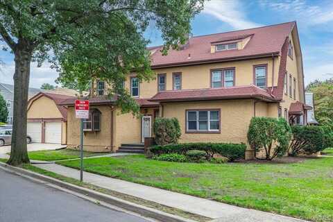 78 Violet Avenue, Floral Park, NY 11001