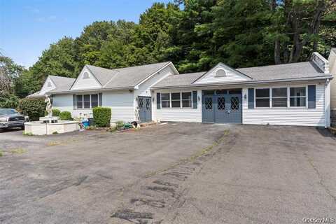737 Broadway (aka 9W), Ulster Park, NY 12487