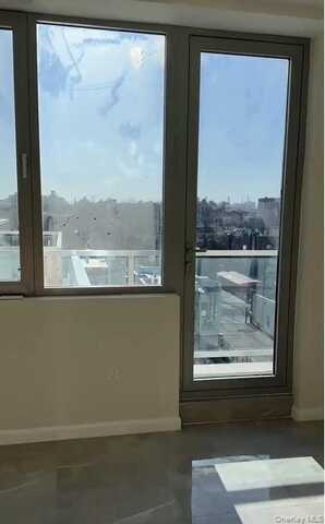 150-23 Barclay Avenue, Flushing, NY 11355