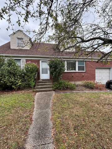 371 N Ocean Avenue, Patchogue, NY 11772