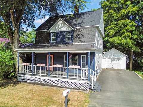 16 Newhall Street, Fairfield, ME 04937
